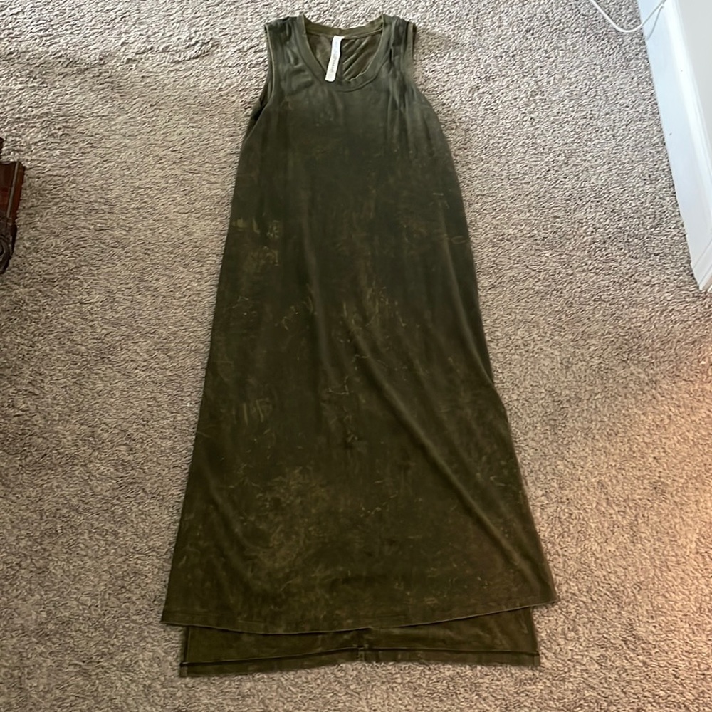 Lululemon maxi dress